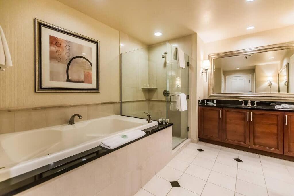 Mgm Penthouse Oversize Balcony 33714 Las Vegas Exterior photo